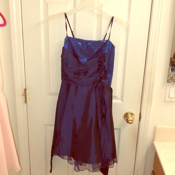 Dresses & Skirts - Formal dress